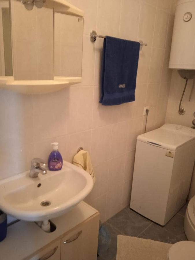 Apartment Ana Stomorska Extérieur photo