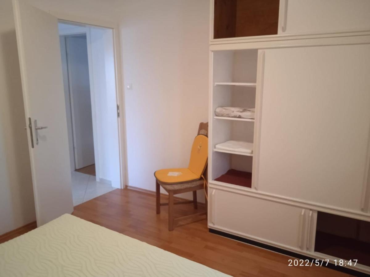 Apartment Ana Stomorska Extérieur photo